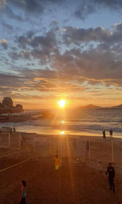 Studio Coin Nuit, Entre Plage Et Centre Marseille Exteriör bild